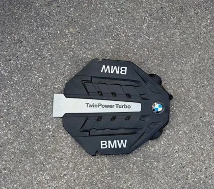 BMW 5 F10 F11 Engine cover (trim) 7577456 7577459