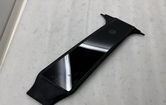 Tesla Model Y (B) Pillar trim (exterior) 151625500E 1509510D ED321231005222