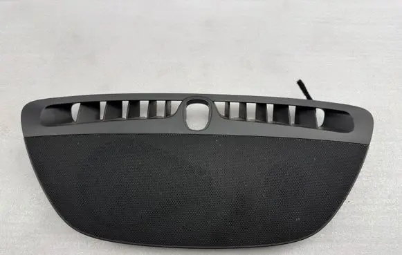 Volvo XC90 Dash center speaker trim cover 39829124