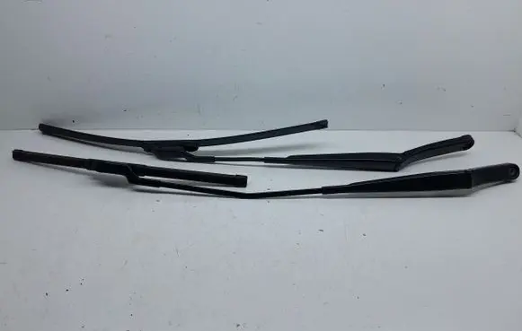 Volkswagen Golf VII Front wiper blade arm 5G1955410 58G1955409B
