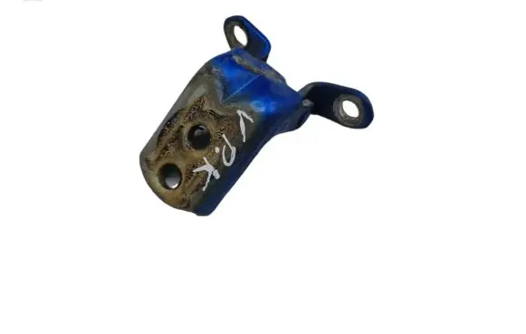 Nissan Note (E11) Front door upper hinge