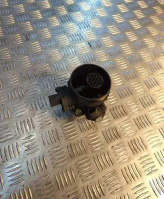 Mercedes-Benz C W204 Mass air flow meter A6460940048 0281002535