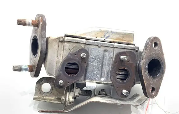 Nissan Qashqai EGR valve cooler 2205000040