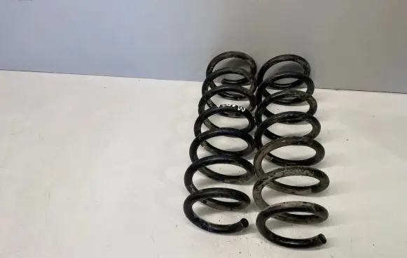 BMW 5 GT F07 Front coil spring