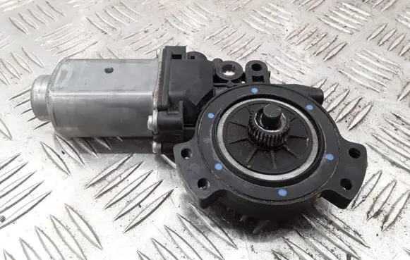 Hyundai Sonata Rear door window regulator motor 400898