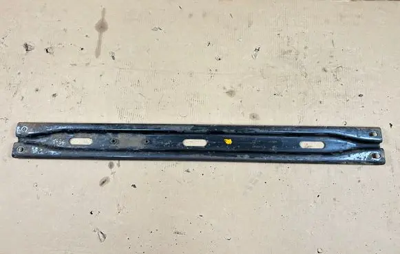Dodge RAM 1500 DS Front bumper support beam 