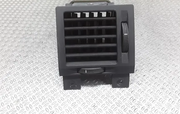 Opel Vectra C Dashboard side air vent grill/cover trim 230635620