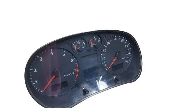 Audi A3 S3 8L Speedometer (instrument cluster) 10930001KASAC 10930001