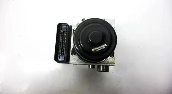 Porsche Cayenne (92A) ABS Pump 7P0614517E 7P0907379E