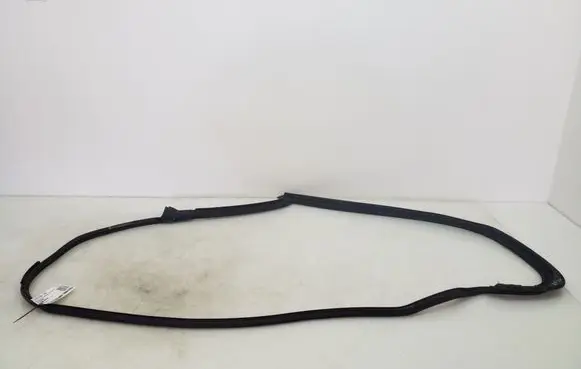 Rubber seal rear door