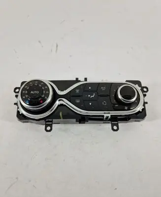 Renault Captur Climate control unit 275105430R