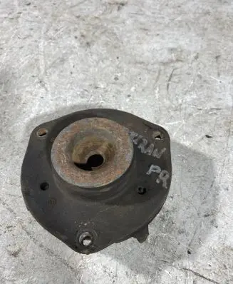 Volkswagen Touran I Coil spring mount 