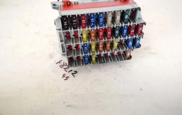 Volvo S60 Fuse box set 9162439