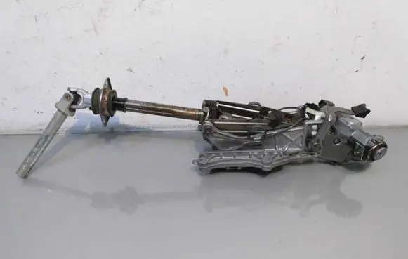 Ford Mondeo Mk III Steering wheel axle