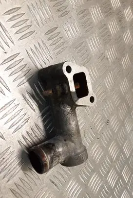 Mitsubishi Pajero Engine coolant pipe/hose