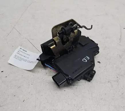 Audi A6 S6 C5 4B Front door lock