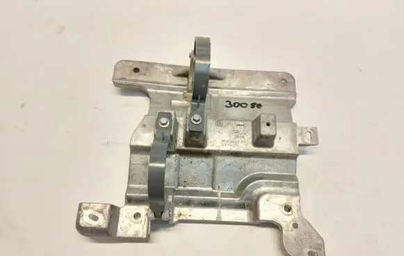 Peugeot 3008 III Other engine bay part 9842154480JLK01