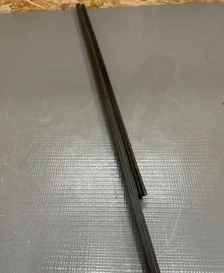 Porsche Cayenne (92A) Front door glass trim molding 7P0837471