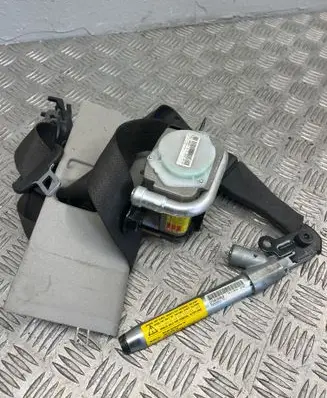Opel Insignia A Front seatbelt buckle 305537010AC