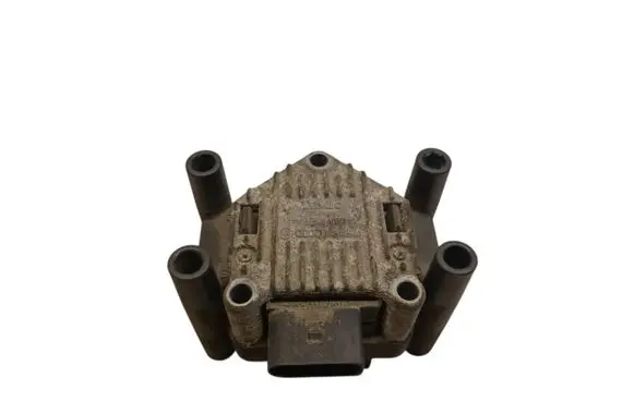 Volkswagen Golf IV High voltage ignition coil 032905106