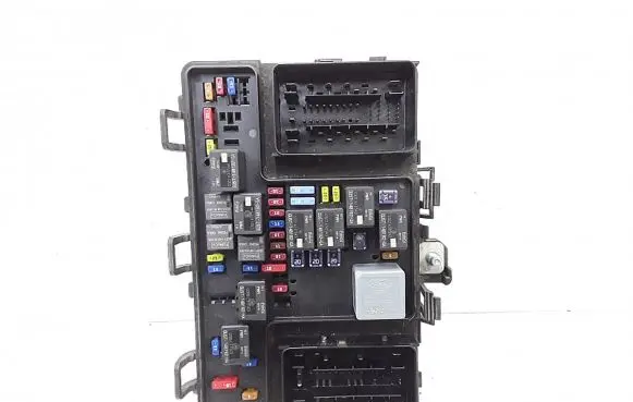Ford Ranger Fuse module LB3T14D068CB