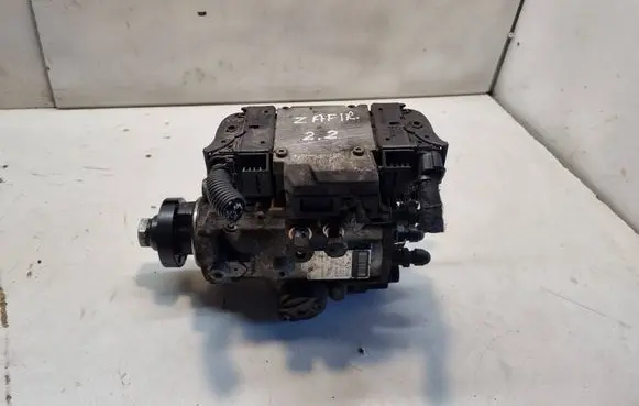 Opel Zafira A Fuel injection high pressure pump 0470504225 55352863 872935