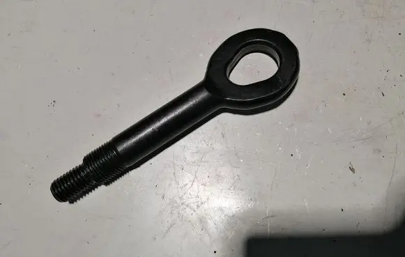 Chevrolet Captiva Towing hook eye 