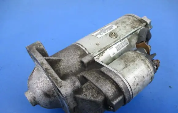 Renault Master II Starter motor