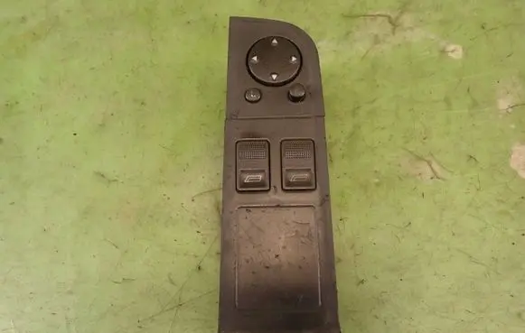Audi 80 90 S2 B4 Quarter vent window switch 893959565