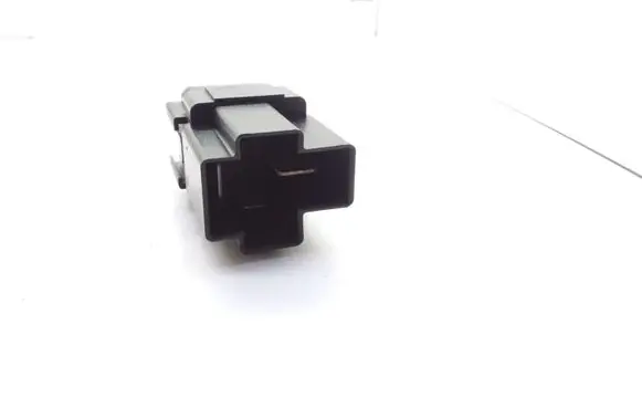 Nissan Almera N16 Hazard warning light relay 252309F915