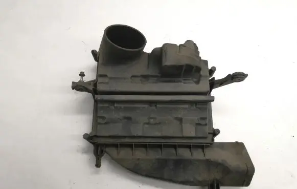 Air filter box