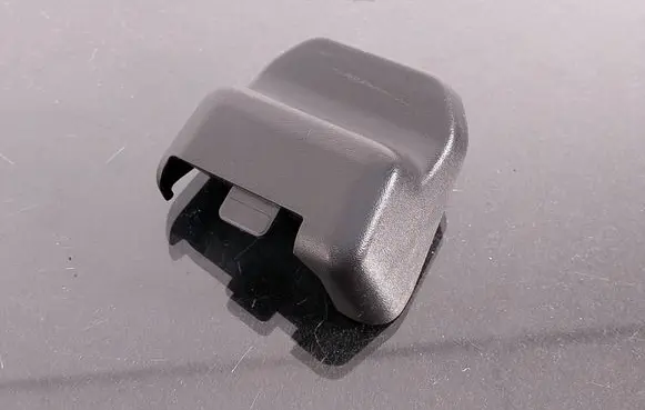 Volvo V60 Front driver seat rail trim 30727860