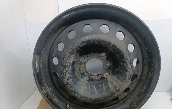 Peugeot Partner R15 steel rim PS815011