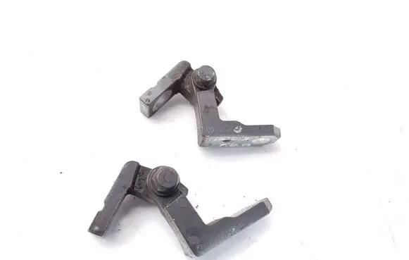 Volkswagen Fox Front door hinges set 5Z0831402