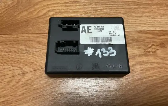 Opel Insignia A Light module LCM 13317368 11123 532502100