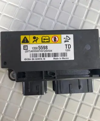 Opel Insignia A Airbag control unit/module 13505598