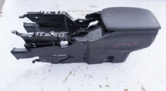Citroen DS5 Center console 