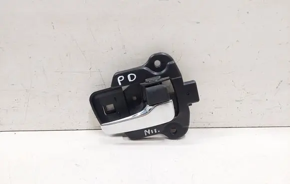 Mitsubishi Outlander Front door interior handle MN105360 3H45X