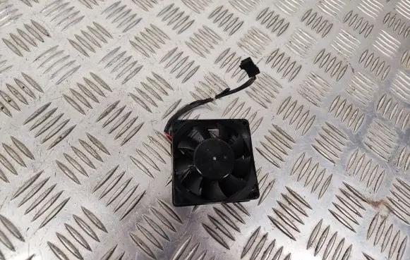 BMW 5 F10 F11 Engine control unit/module fan 6983075