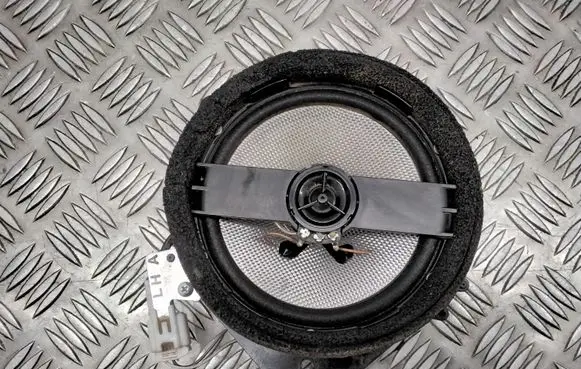 Subaru Impreza III Front door speaker 86301FG050