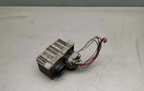 Peugeot Boxer Glow plug pre-heat relay CC1112B533AB 0522121101