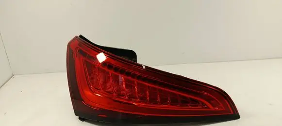 Rear/tail lights