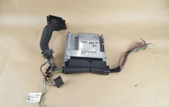 Mercedes-Benz E W211 Engine control unit/module A6481500579 1039S00000 0281011717