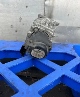 Volvo C30 EGR valve V29006980 933101360