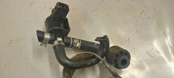 Bentley Flying Spur Valve vacuum 06A906283E