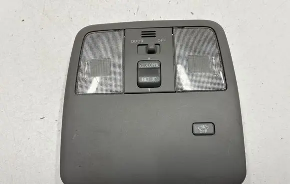 Toyota RAV 4 (XA30) Front seat light 1D190003G