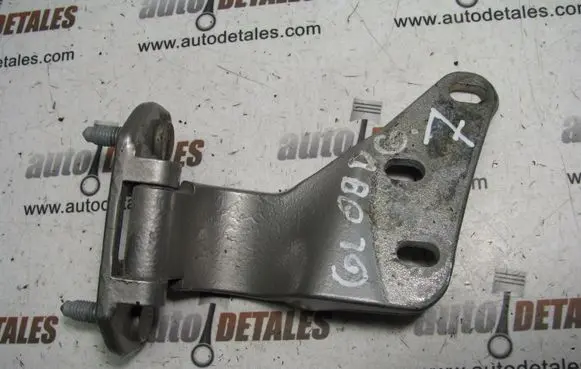 Mercedes-Benz GL X164 Tailgate/trunk/boot hinge A1647400437