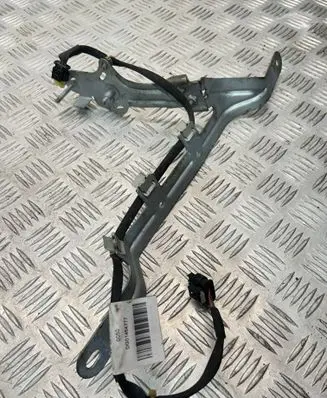 Other engine bay part