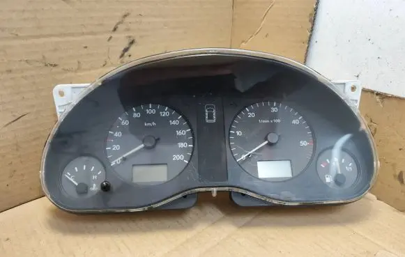 Volkswagen Sharan Speedometer (instrument cluster) 7M0919882N 95VW10849ABF