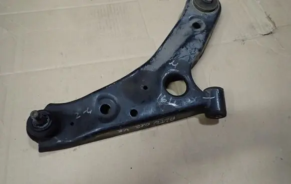 Suzuki Alto Rear suspension control arm 